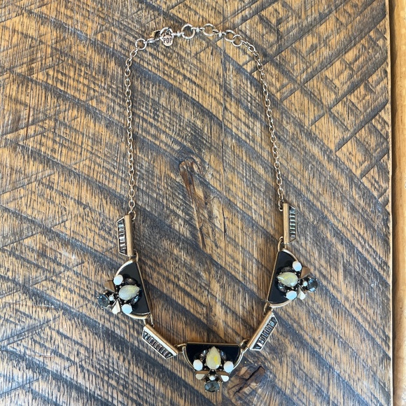 Aztec Necklace - Picture 1 of 3